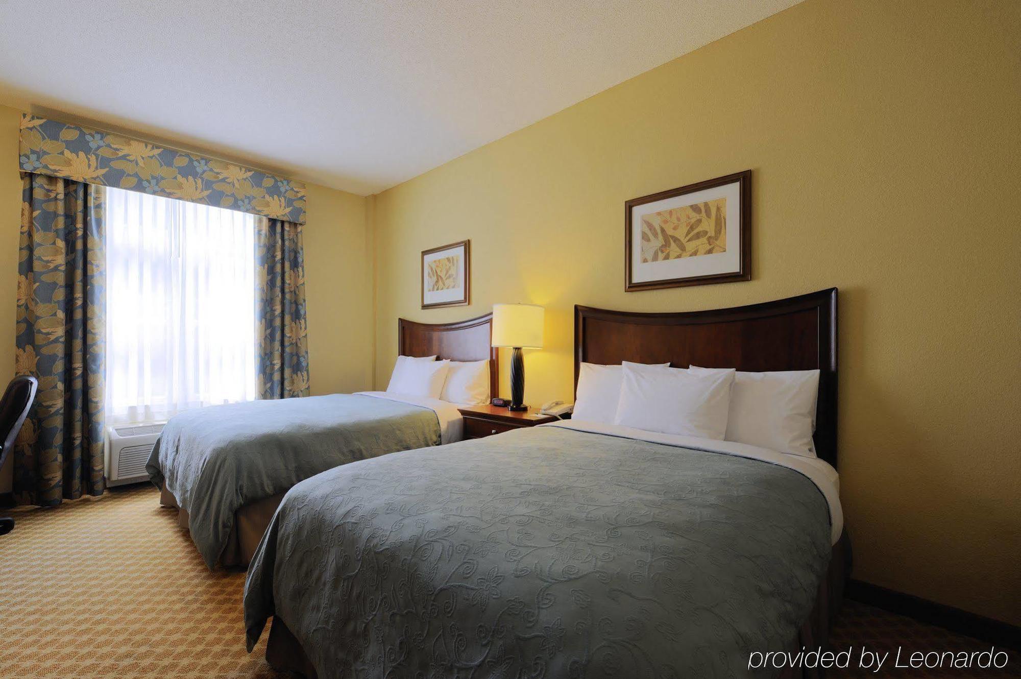 Spark By Hilton Orangeburg Szoba fotó